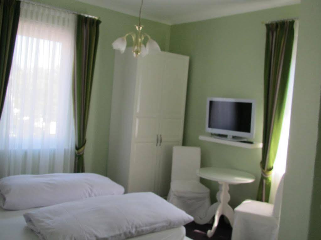 Hotel Alleeschloesschen Bad Wildungen Eksteriør billede